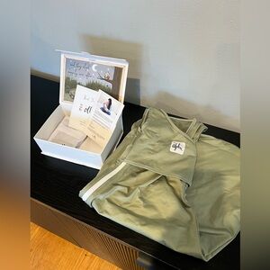 New in box, The Ollie World Alphie Sleep Pouch in olive size “Owl” 4-14 months
